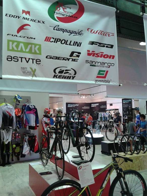 10676298_10204819018697890_4854814759556993468_n