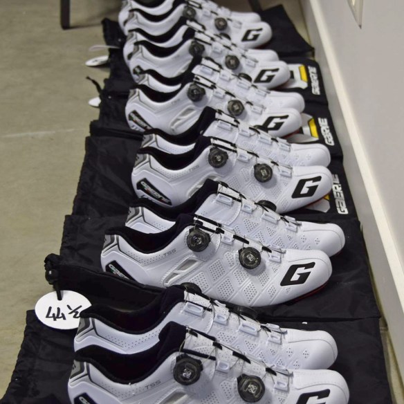 gaerne_g-stilo-carbon_team-kit